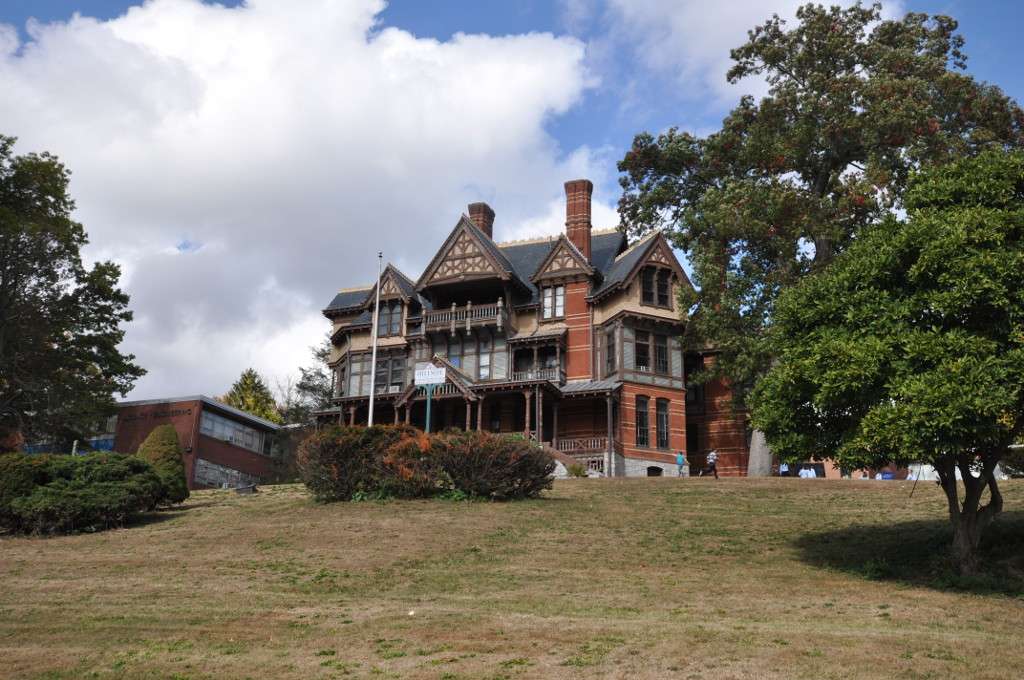 The Hillside Historic District is featured at the University of Connecticut.
